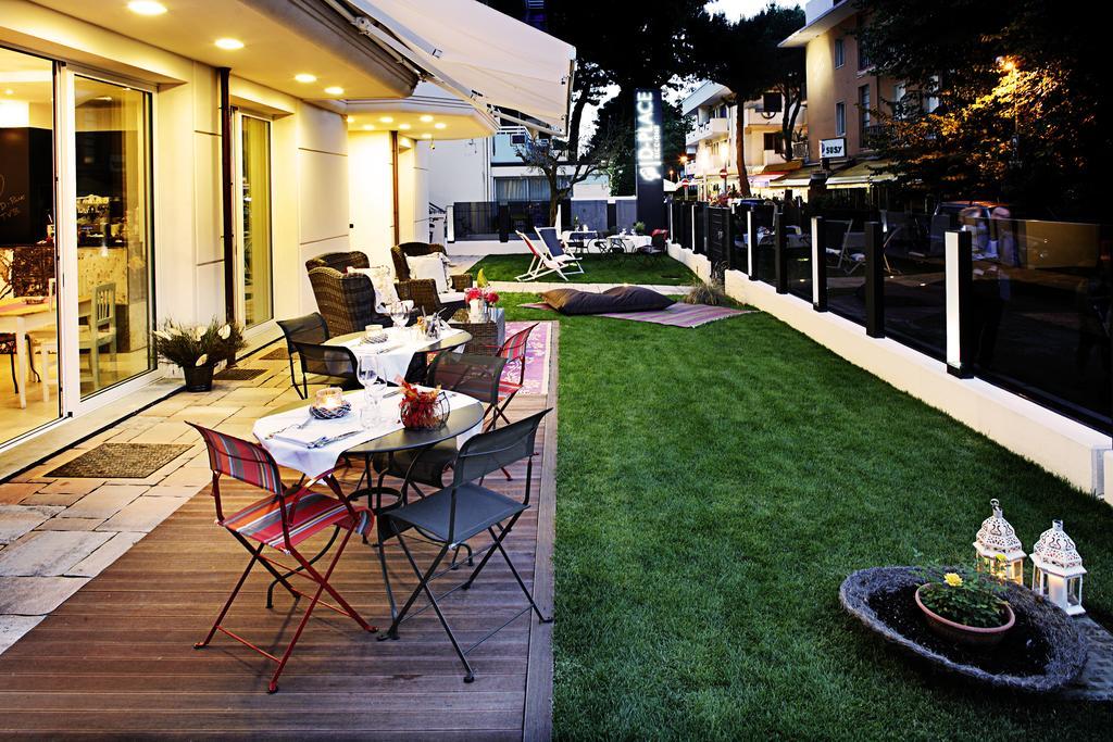 D-Place Hotel & Suite Riccione Exterior photo