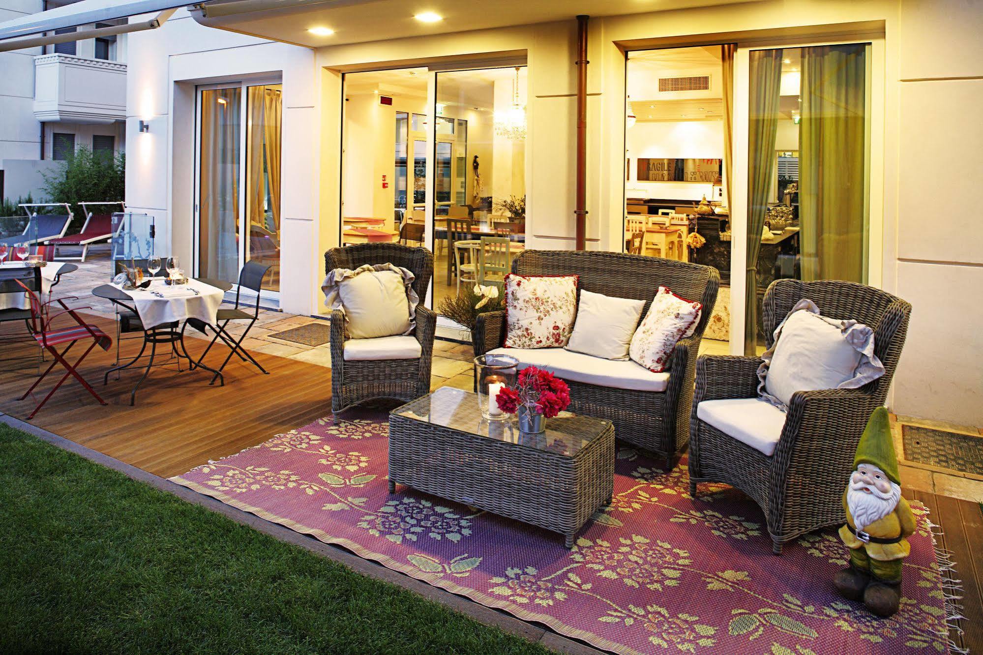 D-Place Hotel & Suite Riccione Exterior photo